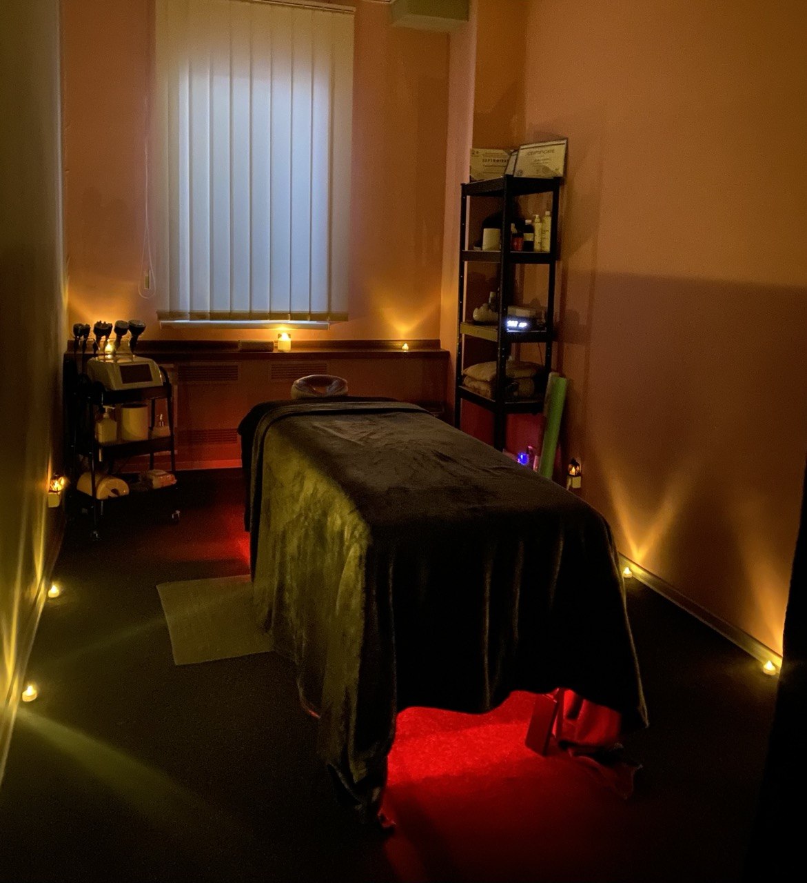 Підготовка до Relax масажу. - Velora Kyiv